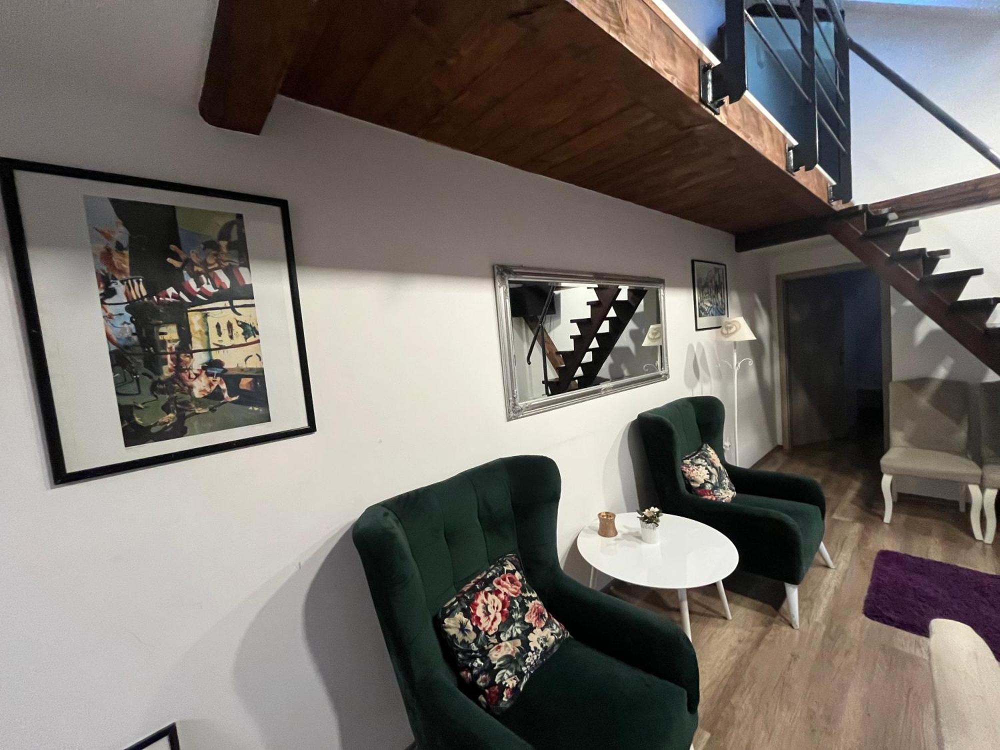 Jokai Apartman Komarno Luaran gambar